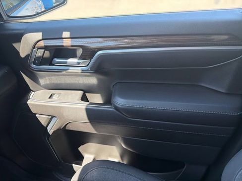 Certified 2022 Chevrolet Silverado 1500 LT AWD/4WD image 21