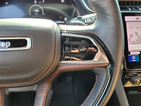 Certified 2022 Jeep Grand Cherokee Summit w/ Adv Protech Group IV image 35