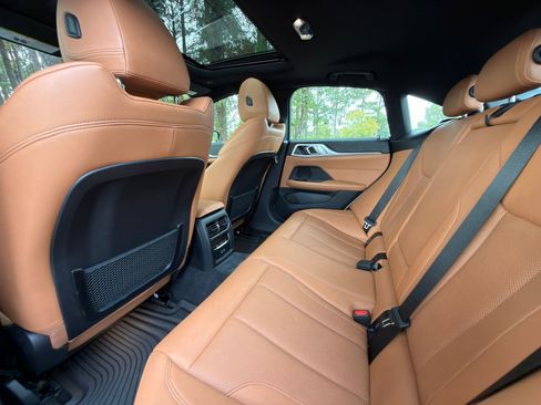 Used 2023 BMW i4 eDrive40 w/ Premium Package image 15