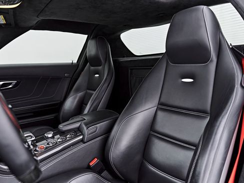 Used 2012 Mercedes-Benz SLS AMG Coupe image 44
