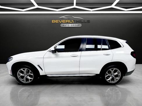 Used 2022 BMW X3 xDrive30i w/ Convenience Package AWD/4WD image 2
