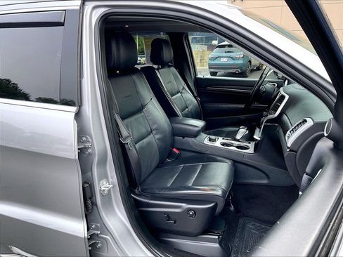 Used 2018 Jeep Grand Cherokee Summit w/ Platinum Series Group AWD/4WD image 11