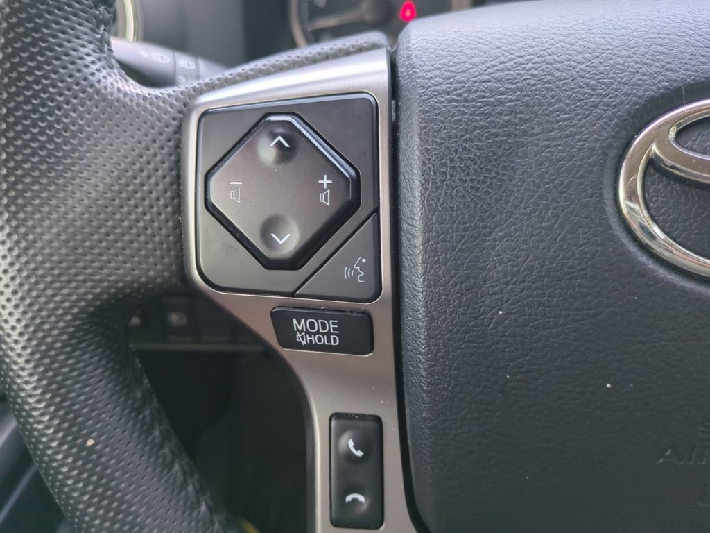 Used 2023 Toyota Tacoma SR5 AWD/4WD image 27