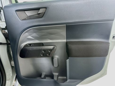 Used 2024 Ford Maverick XL FWD image 27