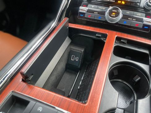 Used 2021 Lincoln Navigator L Reserve w/ Luxury Package image 17