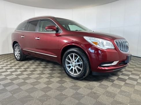 Used 2017 Buick Enclave Leather image 2