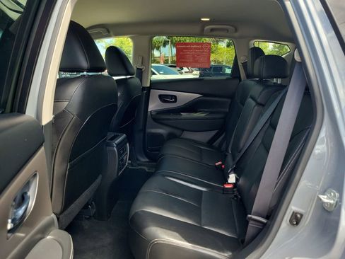 Certified 2022 Nissan Murano SL FWD image 8
