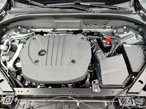 New 2026 Volvo XC60 B5 Ultra w/ Climate Package image 20