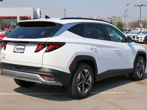 New 2026 Hyundai Tucson SEL FWD image 3