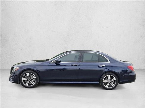 Used 2019 Mercedes-Benz E 300 image 8