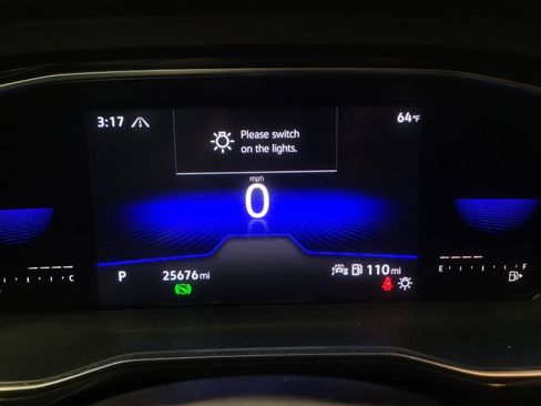 Used 2023 Volkswagen Jetta SE image 23