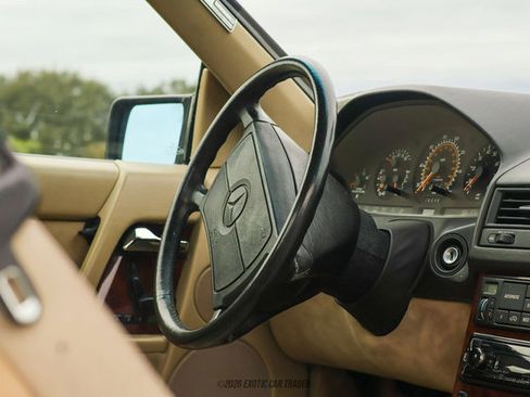 Used 1990 Mercedes-Benz 300 SL image 27