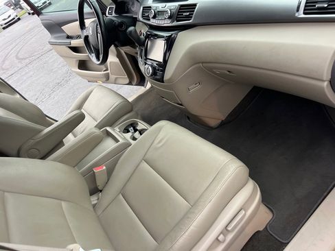 Used 2014 Honda Odyssey EX-L image 22