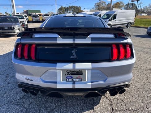 Used 2022 Ford Mustang Shelby GT500 image 4