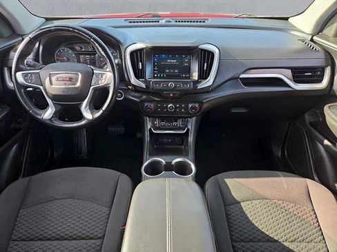 Used 2018 GMC Terrain SLE w/ Driver Convenience Package FWD image 9