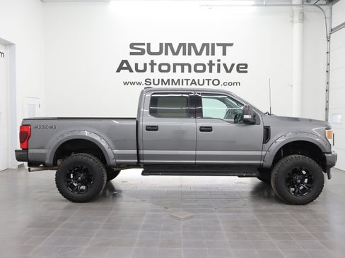 Used 2022 Ford F250 XLT w/ Black Appearance Package AWD/4WD image 69