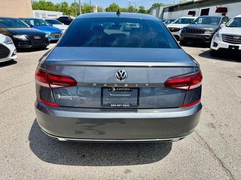 Used 2020 Volkswagen Passat 2.0T SE image 10