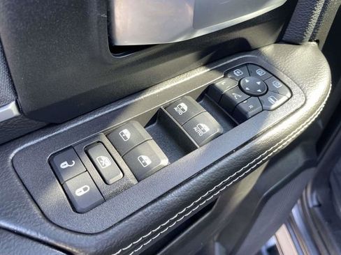 Used 2025 RAM 3500 Big Horn image 18