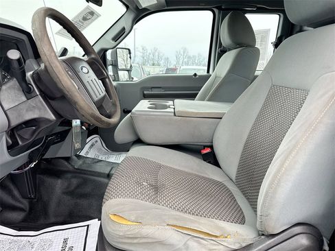Used 2014 Ford F250 XL image 18