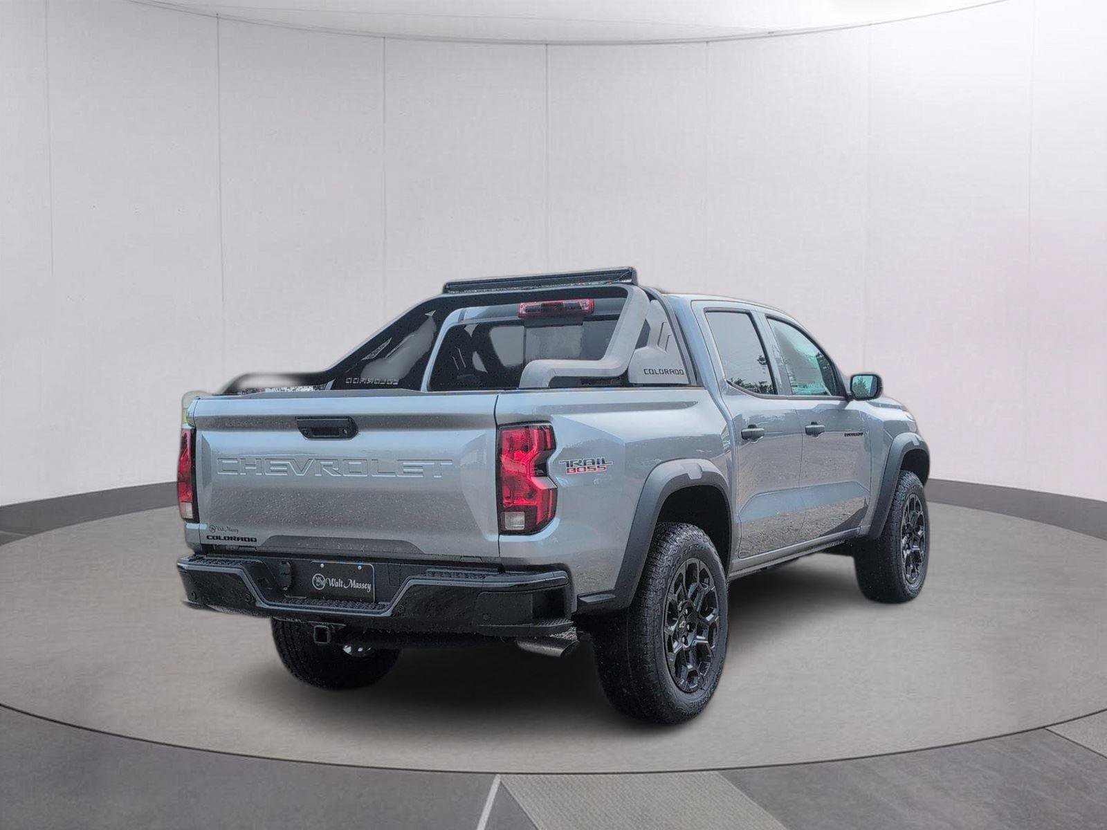 New 2026 Chevrolet Colorado Trail Boss w/ Midnight Edition AWD/4WD image 6