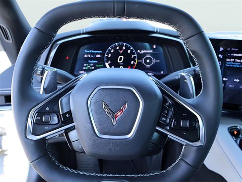 Used 2024 Chevrolet Corvette Z06 w/ Z07 Performance Package image 32