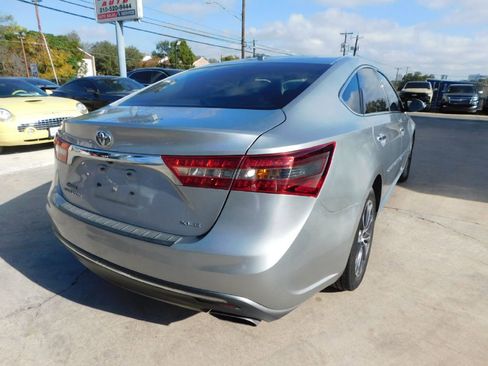 Used 2016 Toyota Avalon XLE FWD image 7
