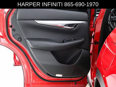 Used 2025 INFINITI QX50 Sport image 18