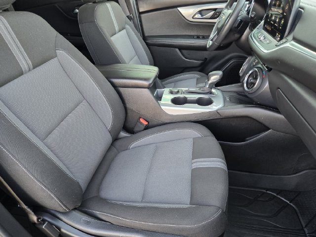 Used 2024 Chevrolet Blazer LT w/ Convenience Package FWD image 15
