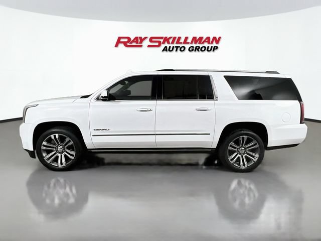 Used 2019 GMC Yukon XL Denali w/ Denali Ultimate Package AWD/4WD image 4
