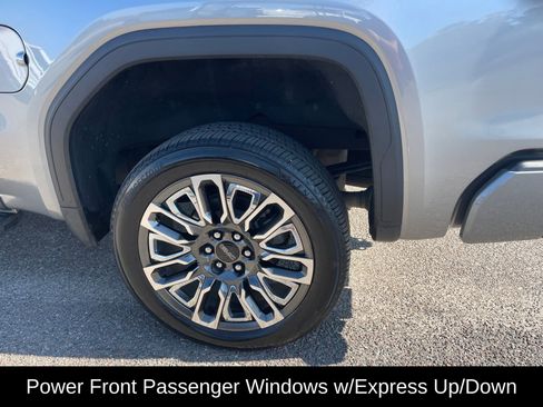 Used 2023 GMC Sierra 1500 Denali Ultimate image 11