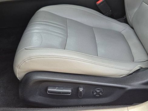 Used 2019 Honda Accord EX-L image 24
