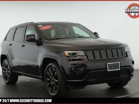 Used 2020 Jeep Grand Cherokee Altitude AWD/4WD image 1