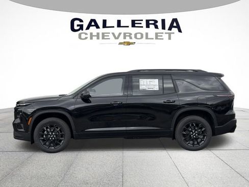 New 2026 Chevrolet Traverse LT w/ Midnight/Sport Edition FWD image 4