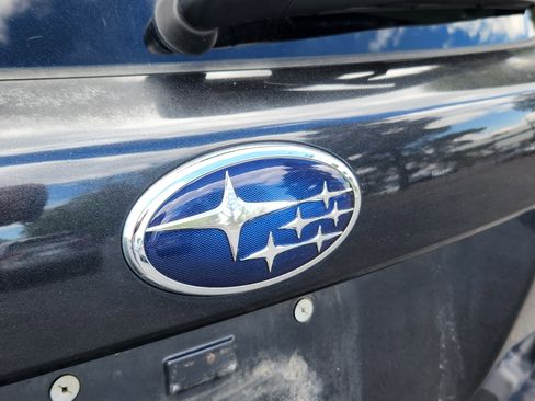 Used 2017 Subaru Forester 2.5i Touring AWD/4WD image 18
