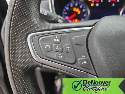 Used 2022 Chevrolet Equinox LT w/ LPO, Floor Liner Package image 16