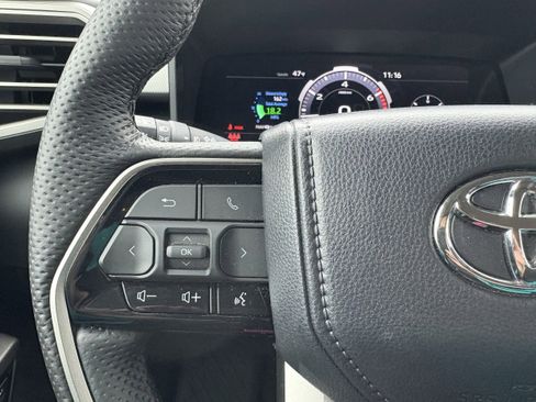 Used 2024 Toyota Tundra Limited image 15