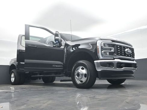 Used 2026 Ford F350 Lariat w/ Lariat Premium Package AWD/4WD image 72