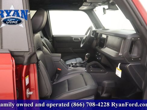 New 2025 Ford Bronco Badlands AWD/4WD image 14