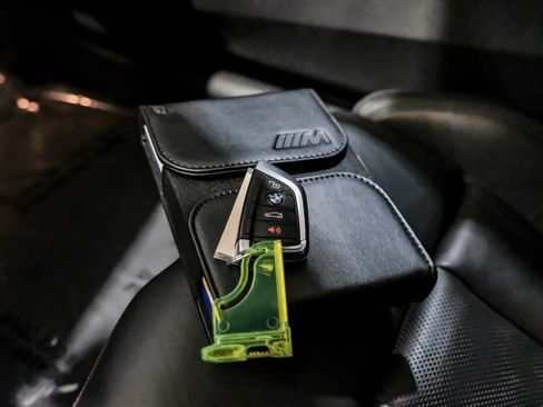 Used 2024 BMW M4 Coupe w/ Executive Package image 51