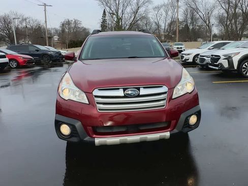 Used 2014 Subaru Outback 2.5i Limited w/ Moonroof Package image 3