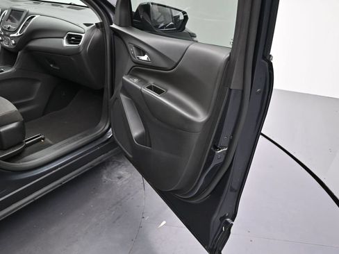 Used 2023 Chevrolet Equinox LT FWD image 7
