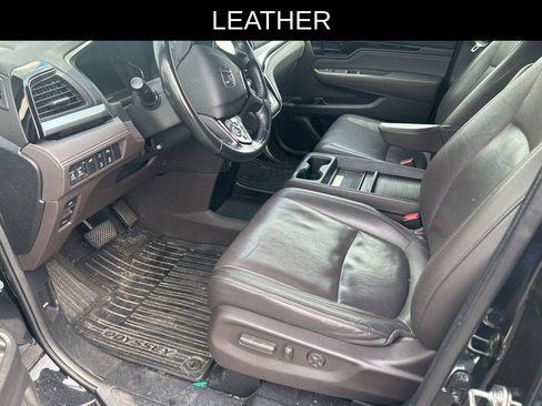 Used 2018 Honda Odyssey Elite image 6
