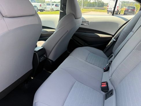 Used 2023 Toyota Corolla SE FWD image 23