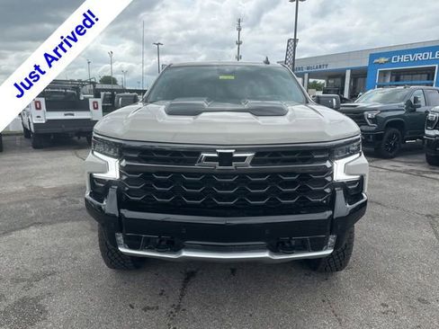 New 2026 Chevrolet Silverado 1500 ZR2 w/ Dark Appearance Package AWD/4WD image 8