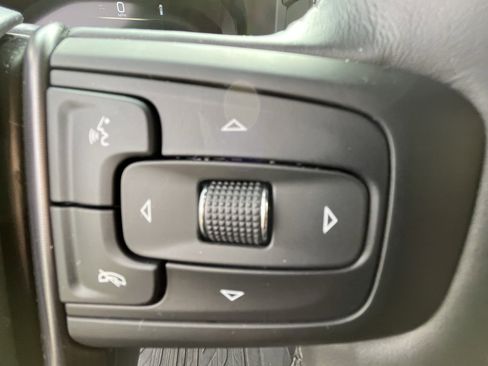 Used 2024 GMC Yukon Denali Ultimate image 20