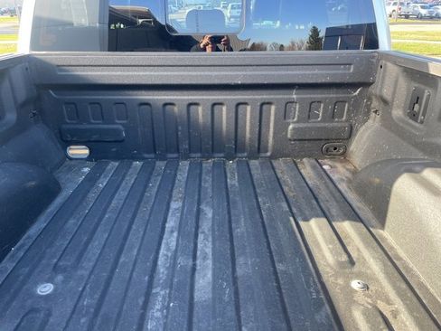 Used 2018 Ford F150 Lariat w/ Equipment Group 502A Luxury image 7