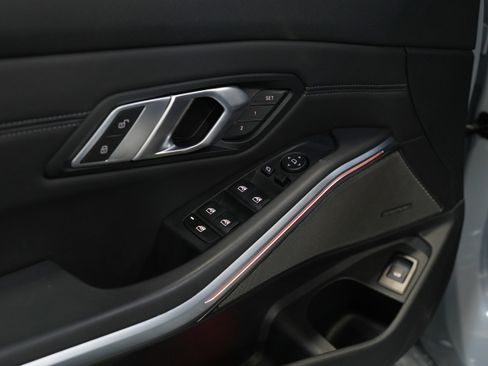 Used 2021 BMW M3 Competition w/ Executive Package image 22