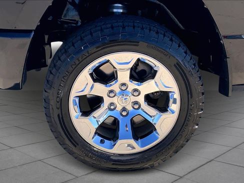 Used 2019 RAM 1500 Big Horn image 10