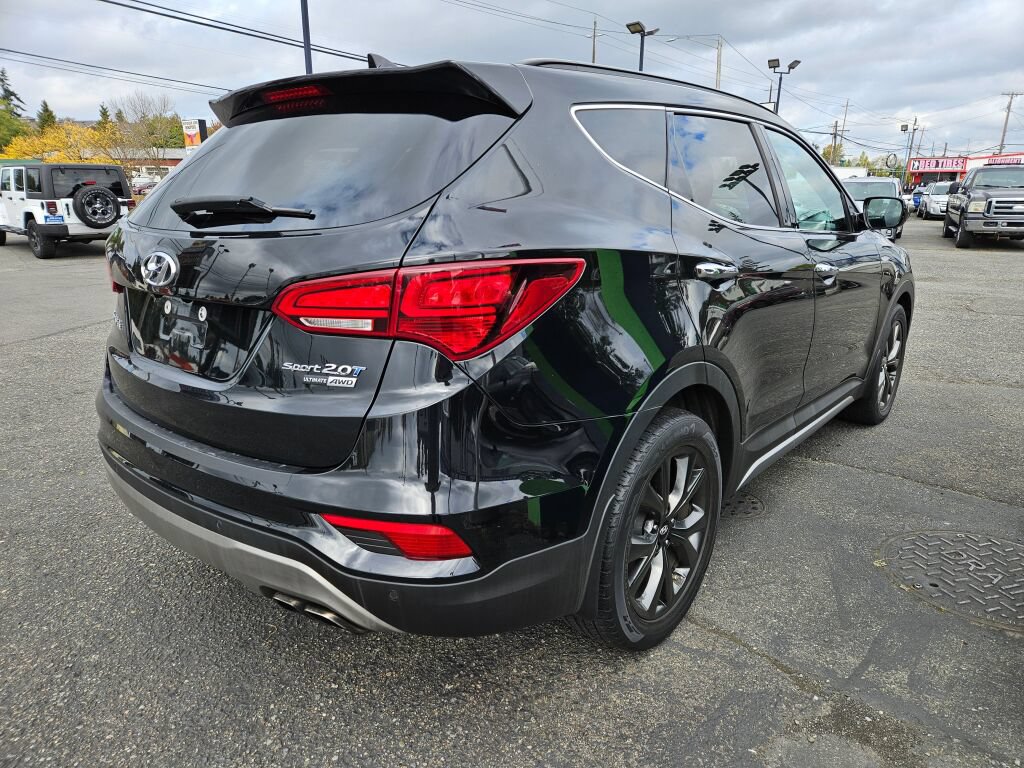 Used 2017 Hyundai Santa Fe Sport w/ 2.0T Ultimate Tech Package 05 AWD/4WD image 5