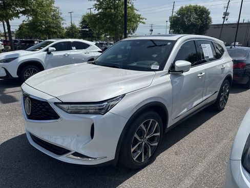 Used 2024 Acura MDX SH-AWD w/ Technology Package image 4